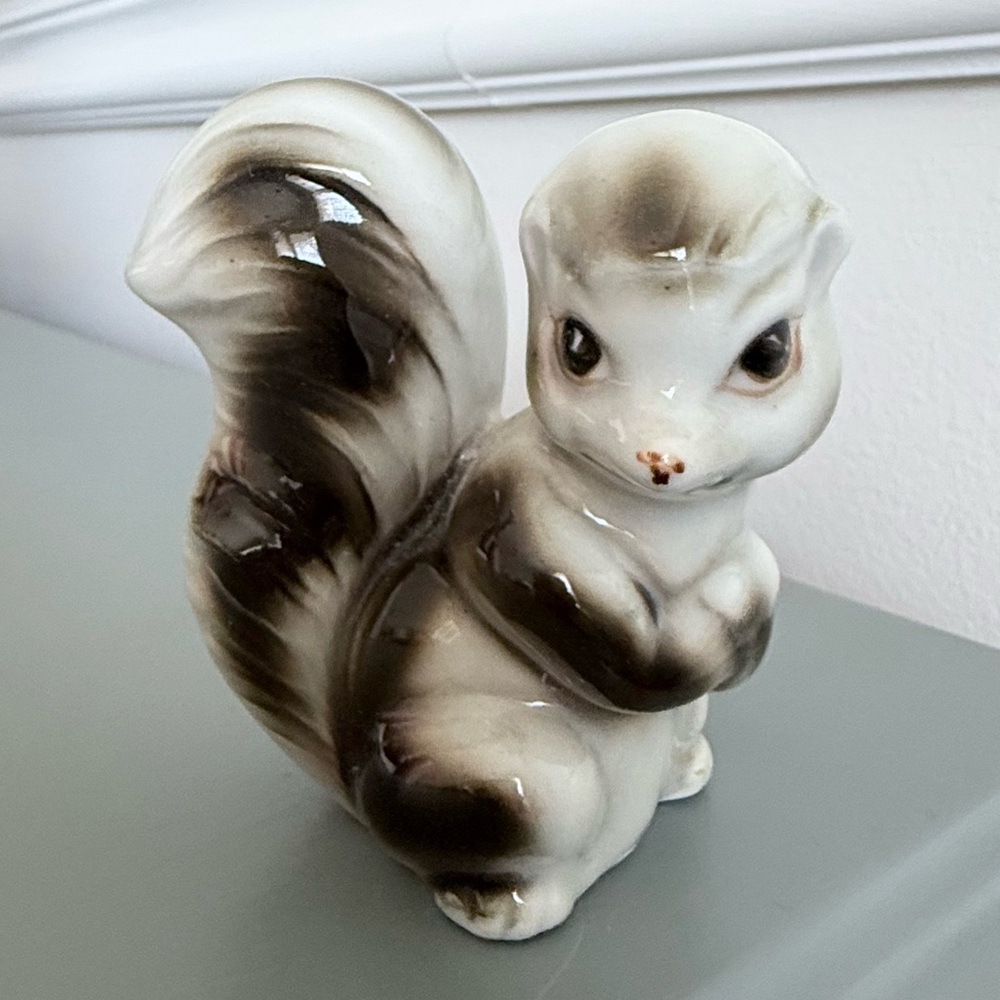 Vintage Relco Japan porcelain squirrel figurine